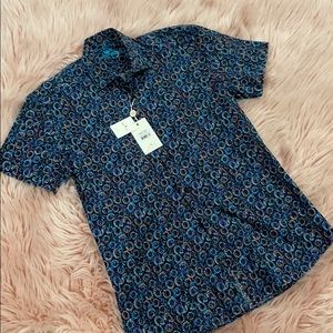 New! Men’s Bertigo top